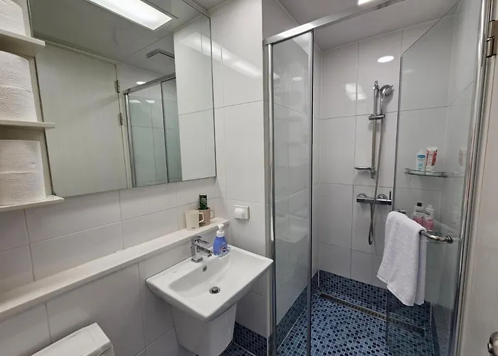 Apartamento 2 Minutes Run To The Sea Only 152m, Special Benefit Of Waterpark 195m Away Ciudad Metropolitana de Busan