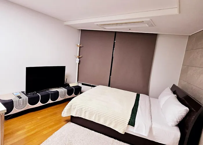 2 Minutes Run To The Sea Only 152m, Special Benefit Of Waterpark 195m Away Apartamento *