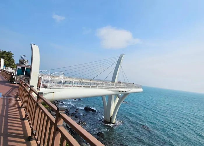 2 Minutes Run To The Sea Only 152m, Special Benefit Of Waterpark 195m Away