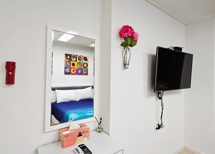 2 Minutes Run To The Sea Only 152m, Special Benefit Of Waterpark 195m Away Apartamento *